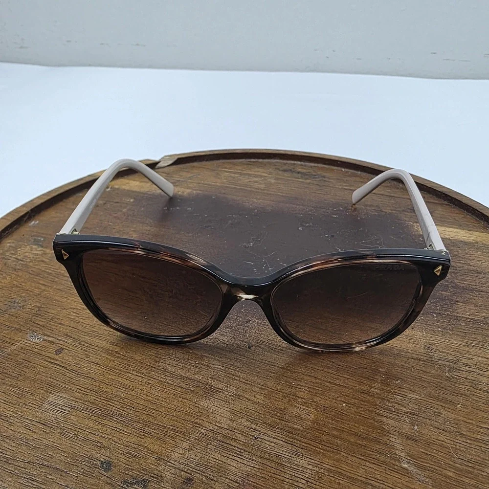 Prada SPR 22Z Sunglasses Womens 53-17 Brown Tortoise Butterfly Gradient Italy